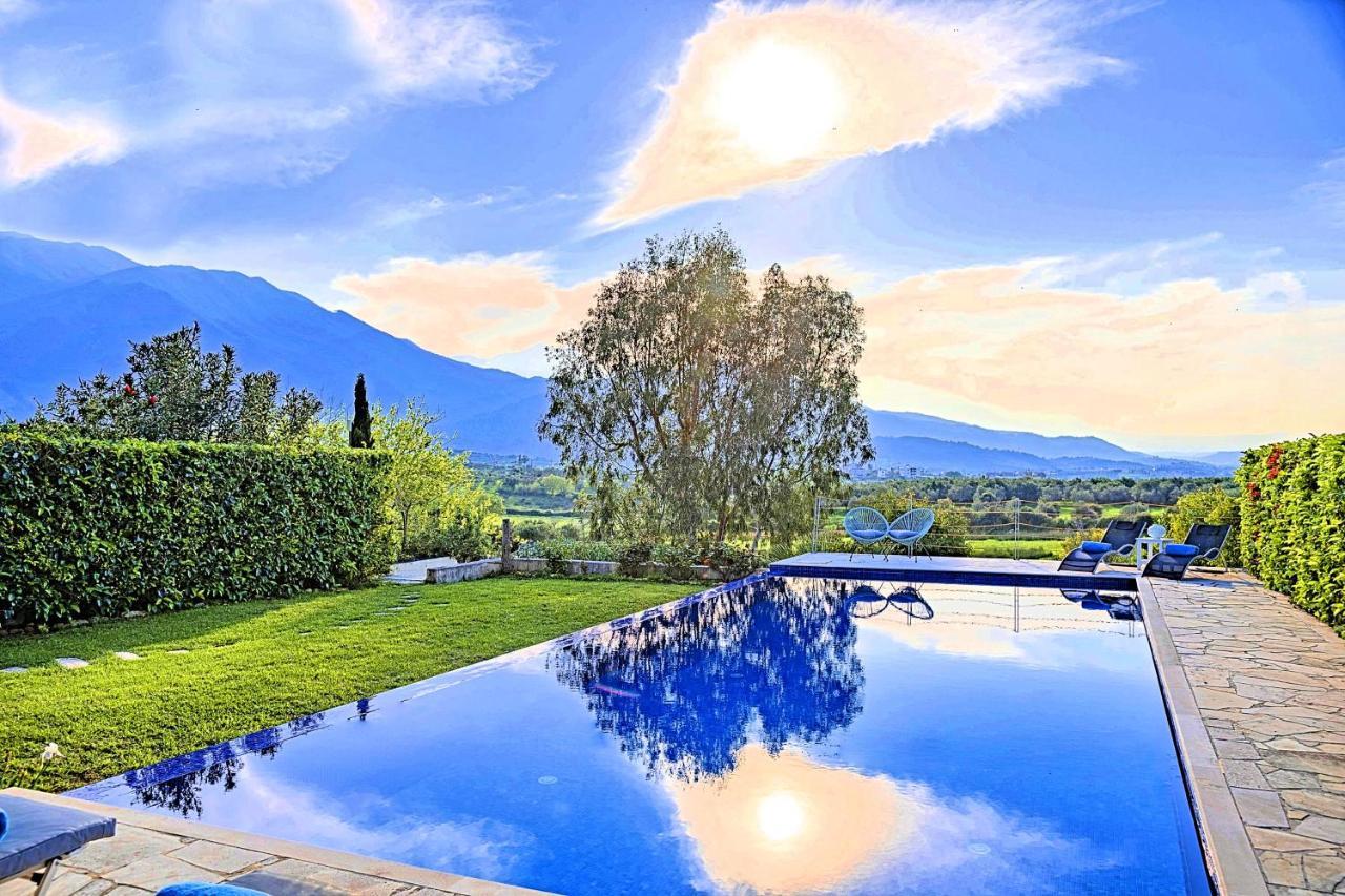 Cretan Mansion With Heated Swimming Pool Villa Georgioupoli Exteriör bild