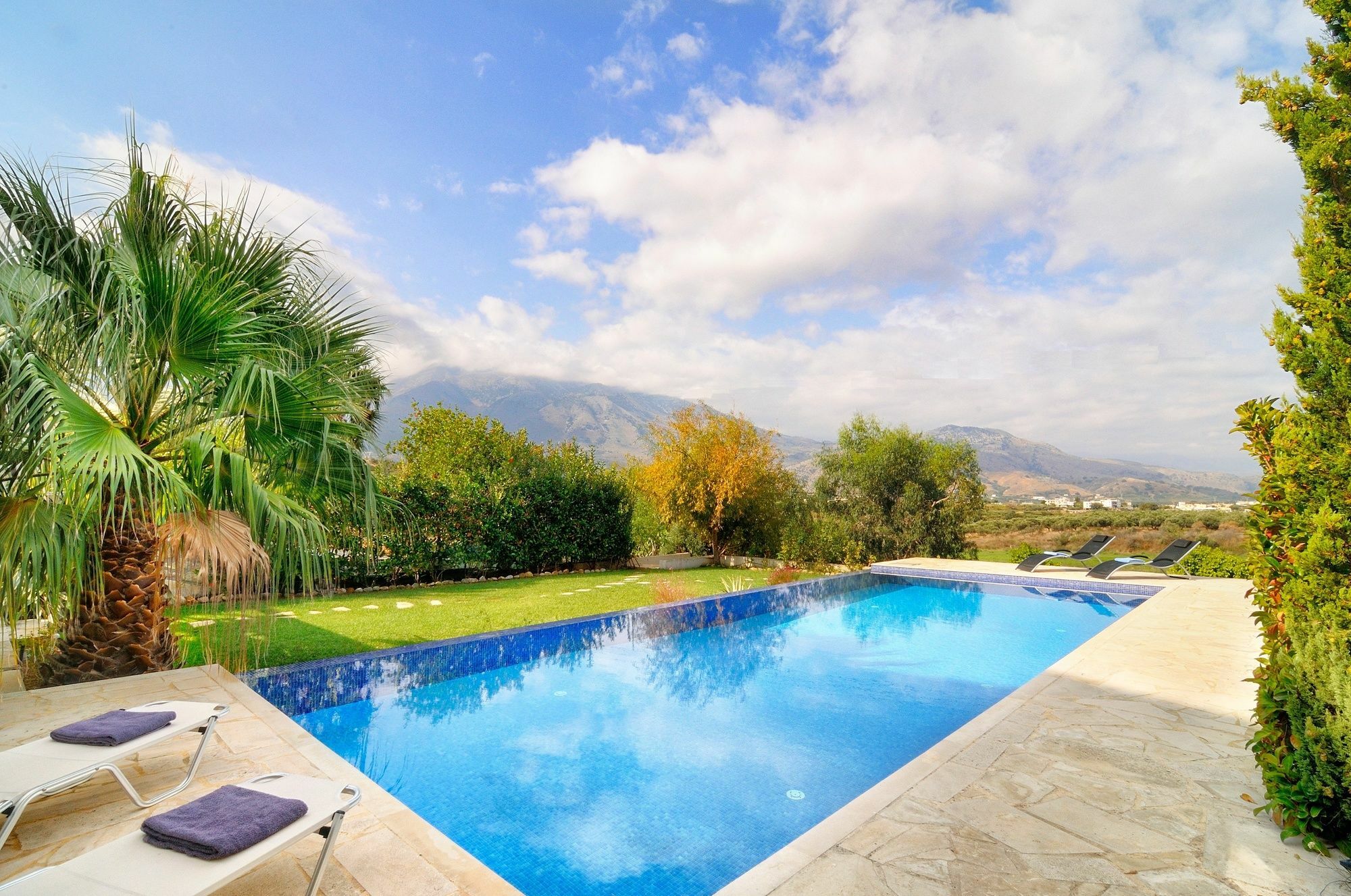 Cretan Mansion With Heated Swimming Pool Villa Georgioupoli Exteriör bild